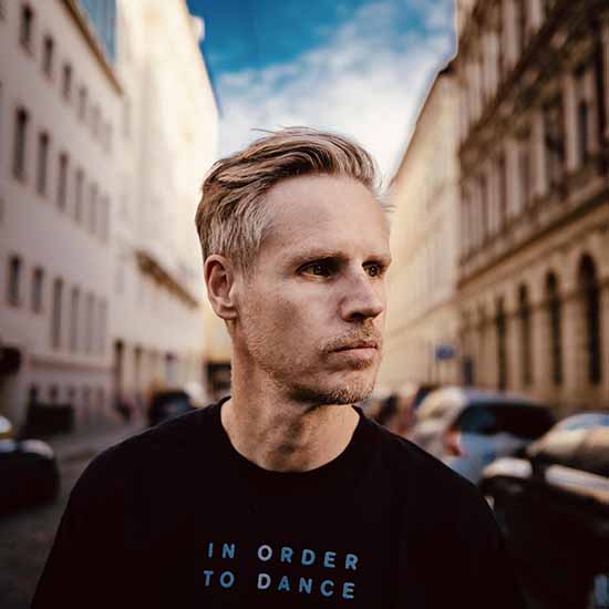 Discount Tickets to joris
