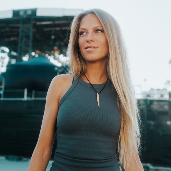 Discount Tickets to Nora En Pure